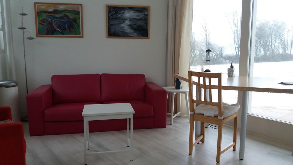 Het Findament Tiny House Villa Hilversum Bagian luar foto